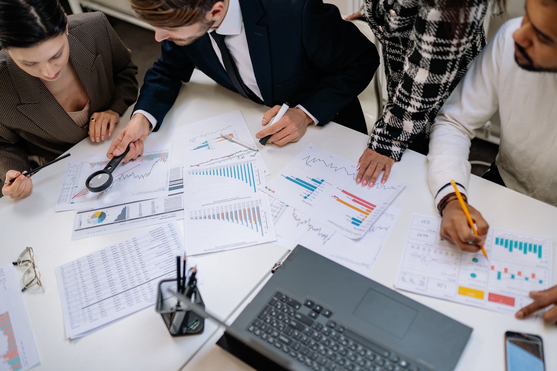 Choosing the Right CMS: Ultimate Guide for Business Needs
