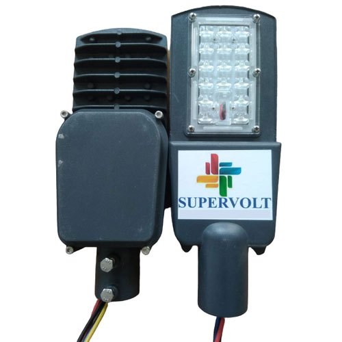 solar street lights
